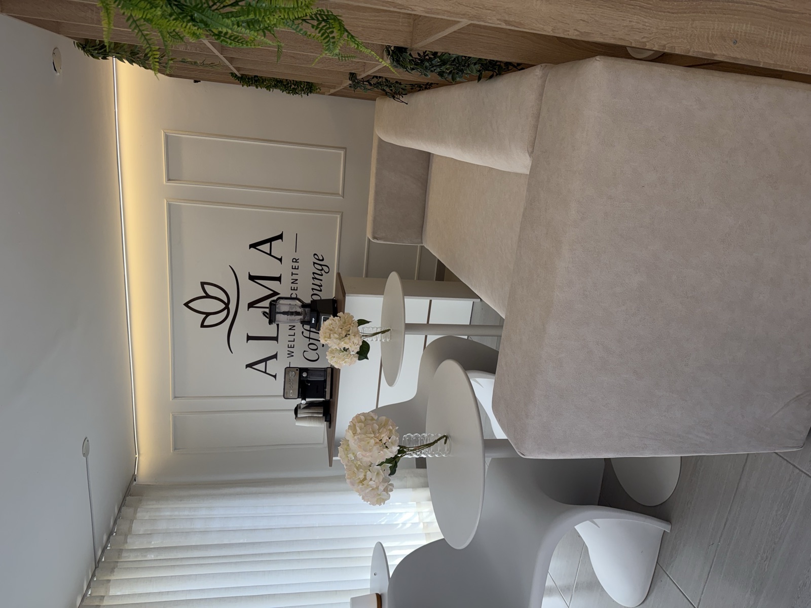 Sala de espera de ALMA Wellness Center